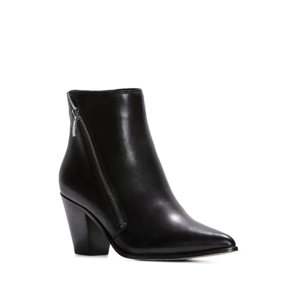 EUC PAIGE  Lia Bootie - Black leather ankle boots size 8 - Picture 1 of 12